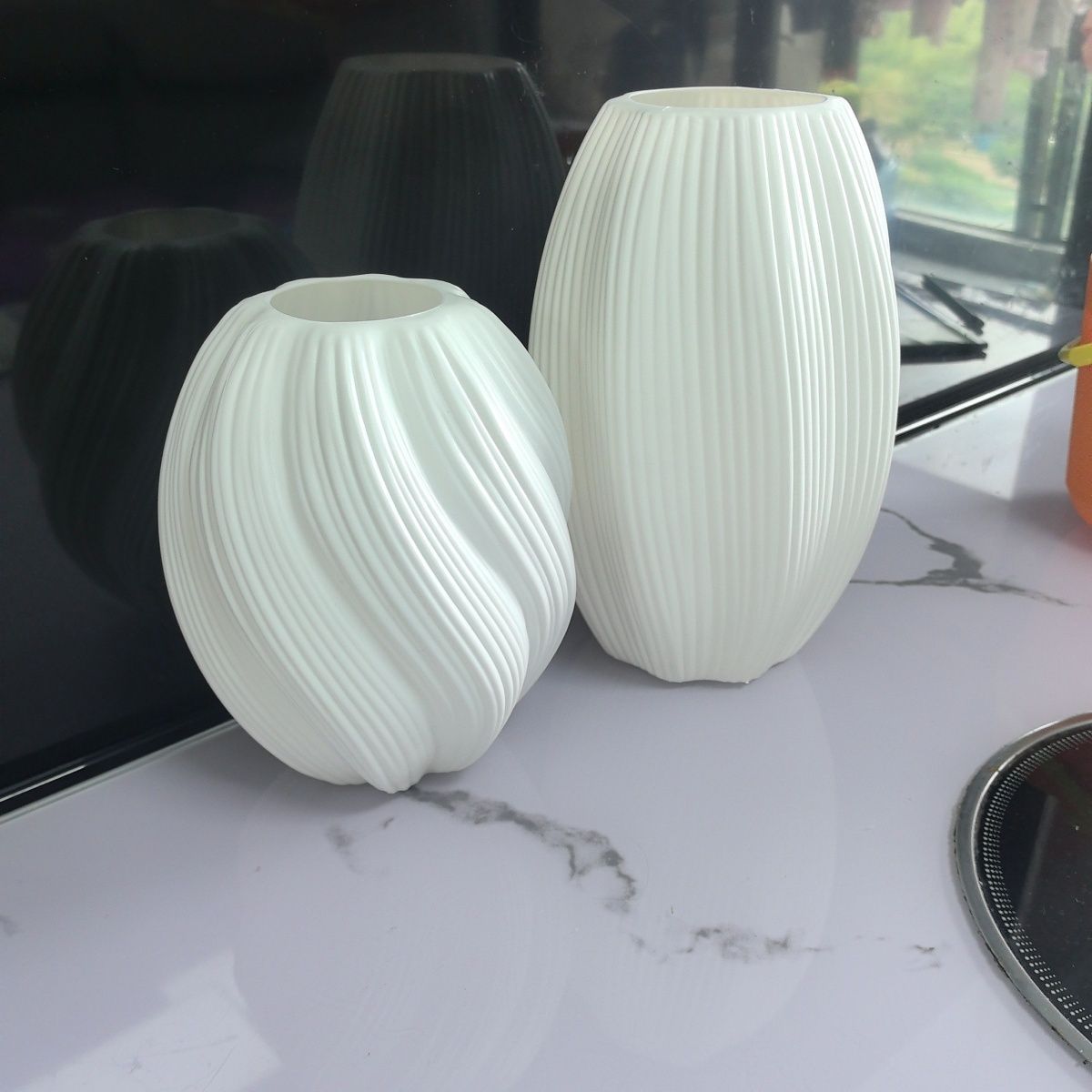 Decorative Ribbed Ceramic Vase