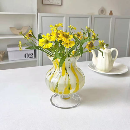 Dekorativer Kunstglasvase