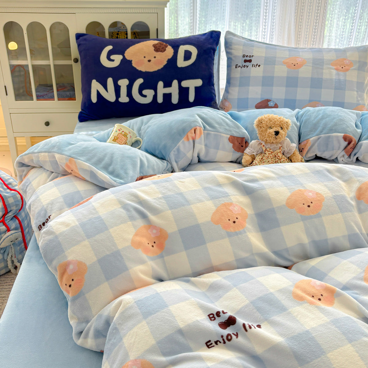 Playful Animal-Themed Comforter Set Homeandso