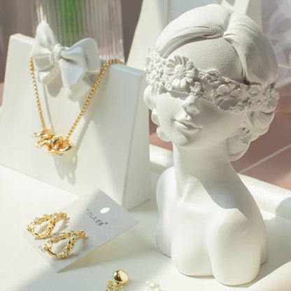 Decorative Flower Girl Bust Figurine Homeandso