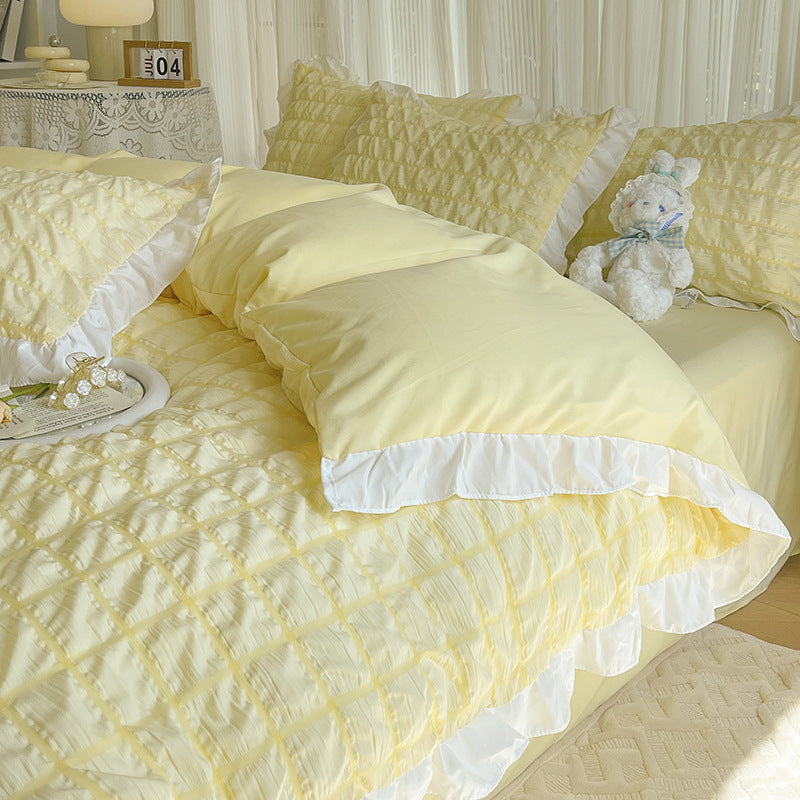 Textured Ruffle Bedding Set