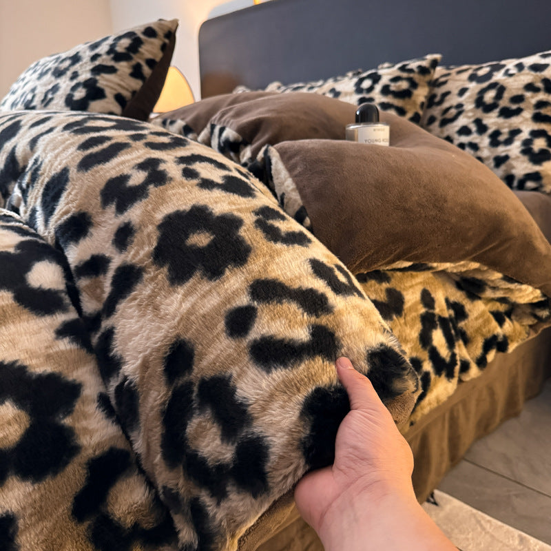 Luxurious Faux Fur Duvet Cover Set