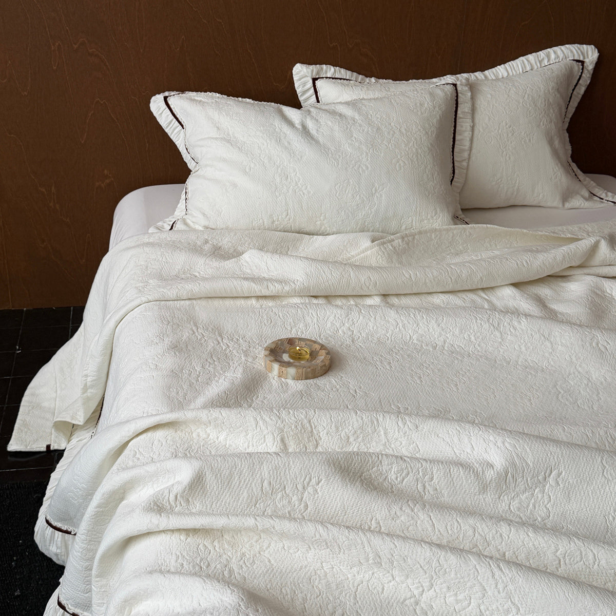 Decorative Elegant Floral Embroidered Bedspread Set Homeandso