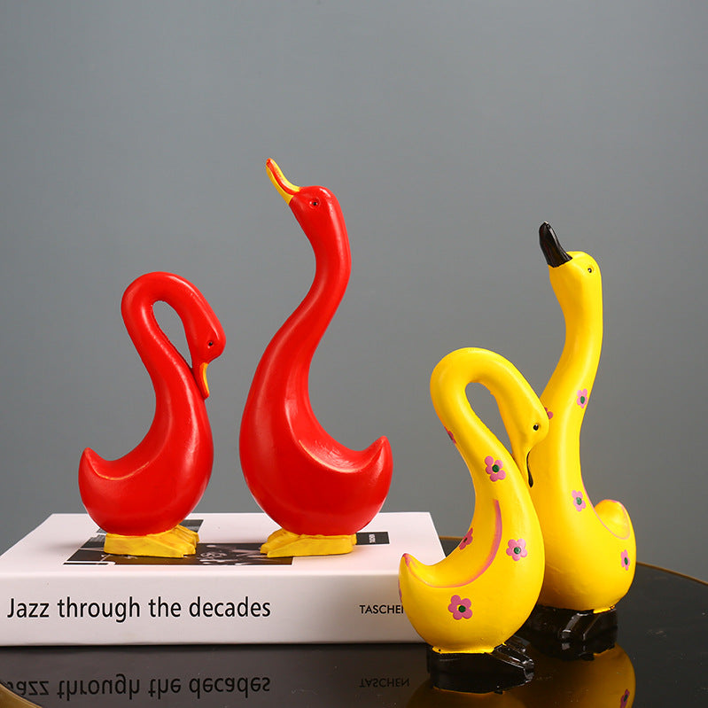 Decorative Swan Figurines Homeandso