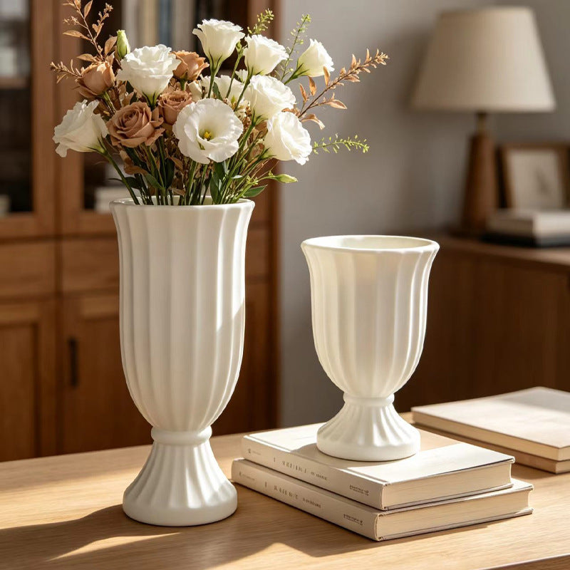 Majestic Ribbed Decorative Vase