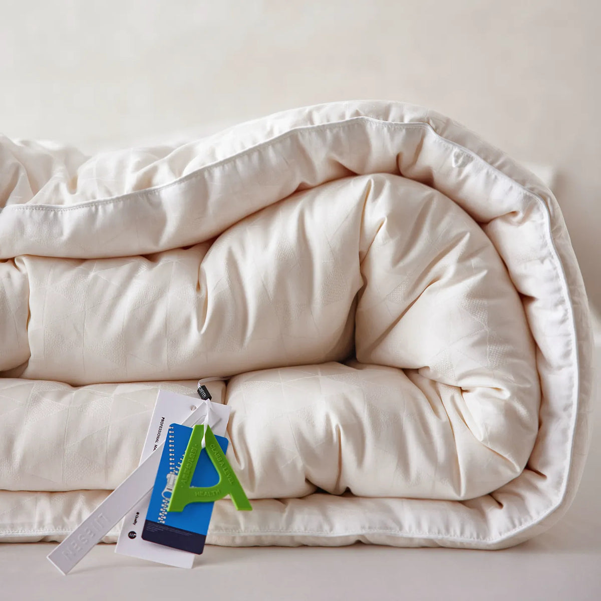 Decorative Premium Hypoallergenic Comforter Homeandso
