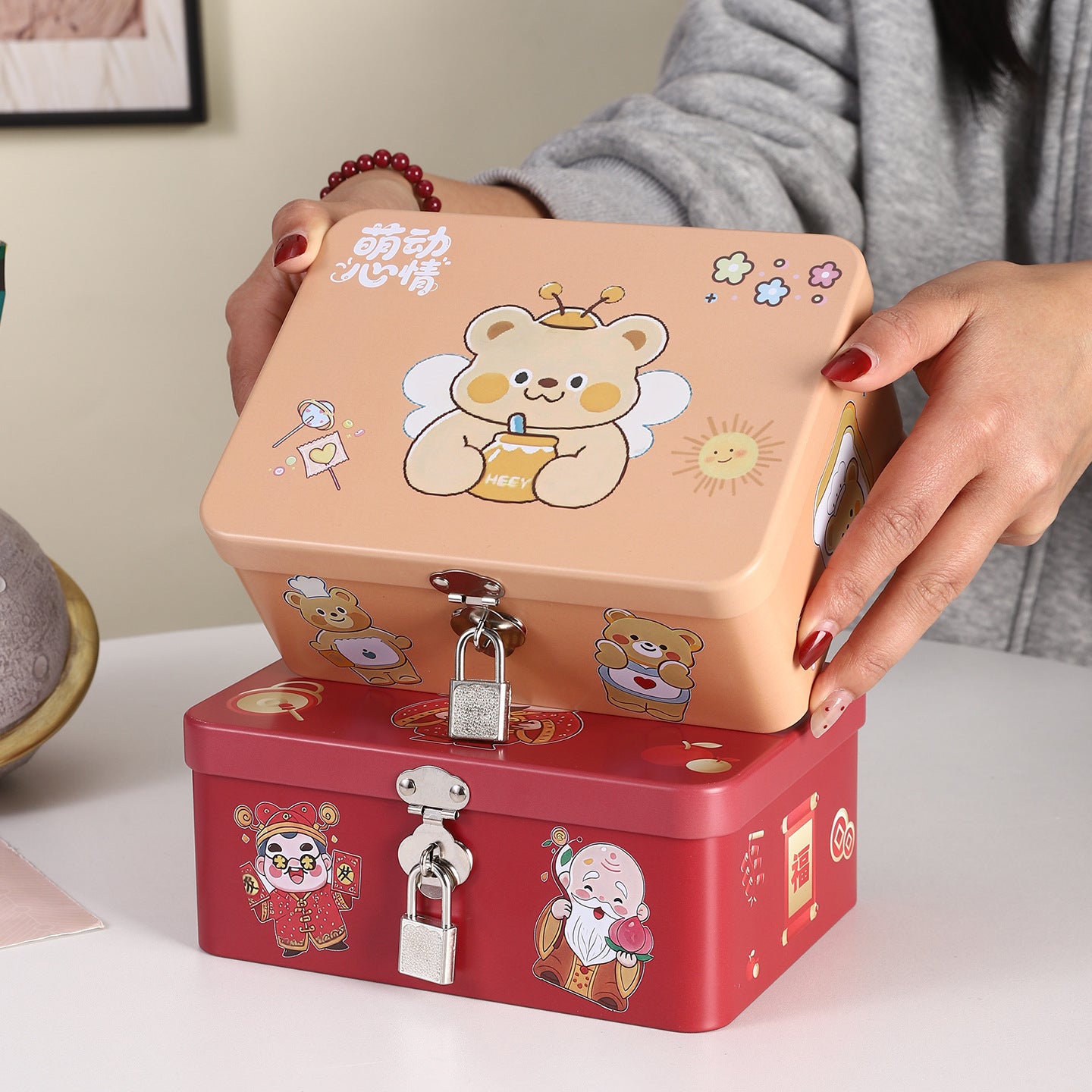 Decorative Lockable Treasure Storage Box Homeandso