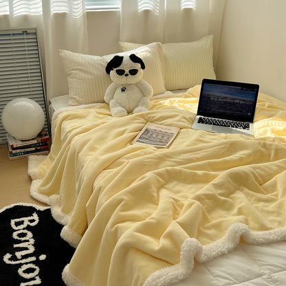 Fluffy Sherpa-Fleece Blanket