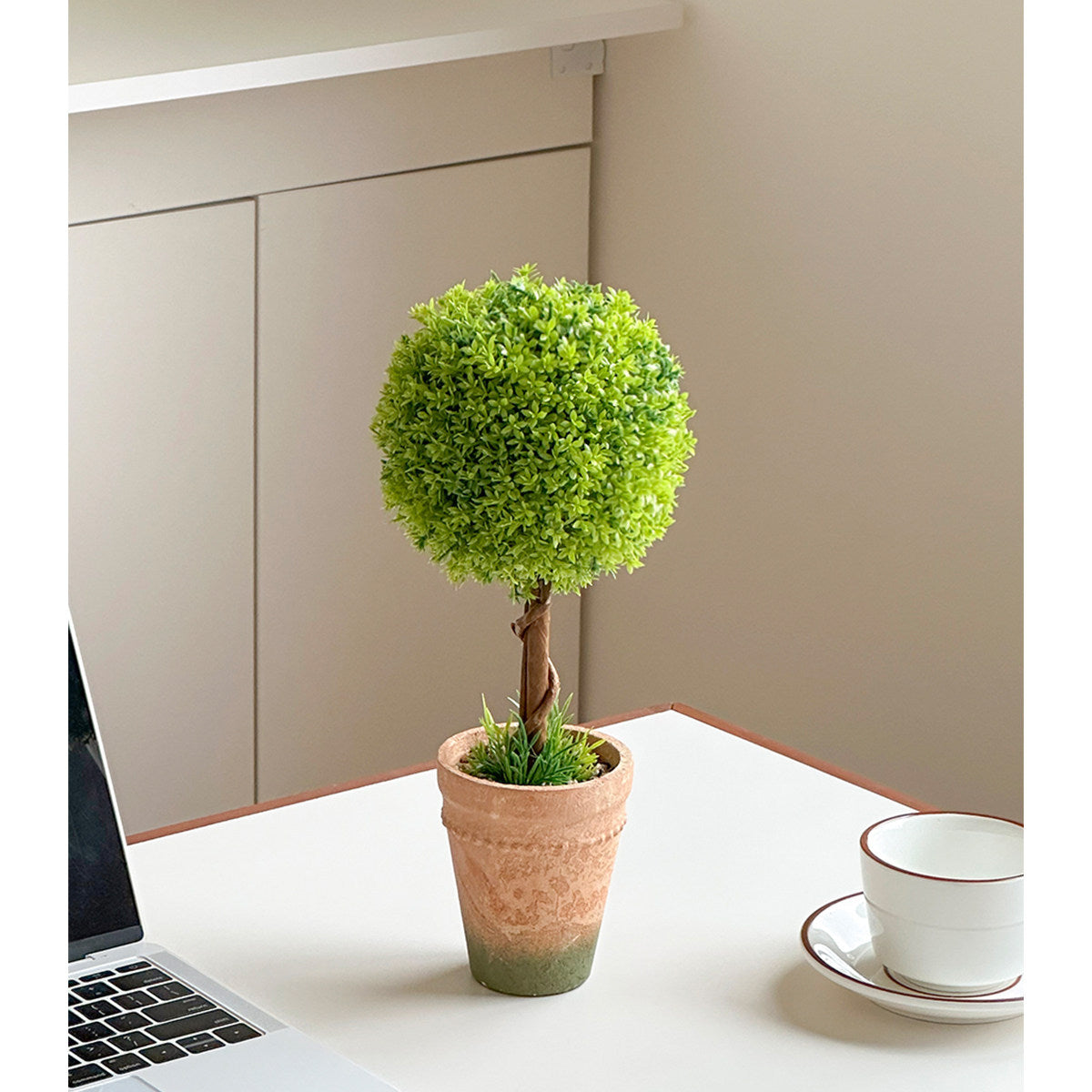 Decorative Artificial Topiary Plant