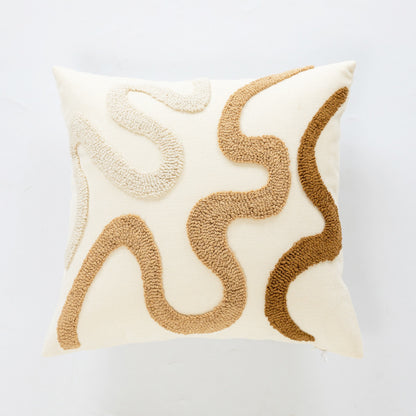 Geometric Patterned Throw Cushion