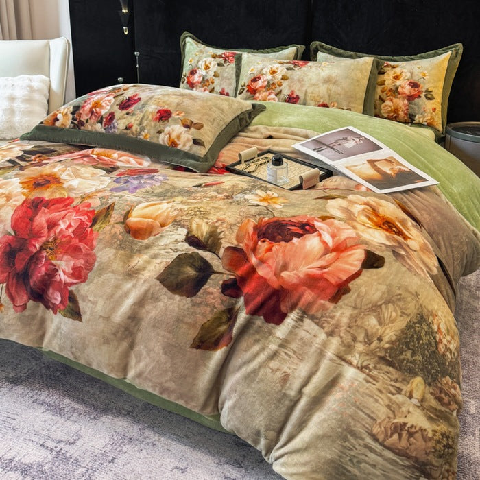 Floral Patterned Comforter Set