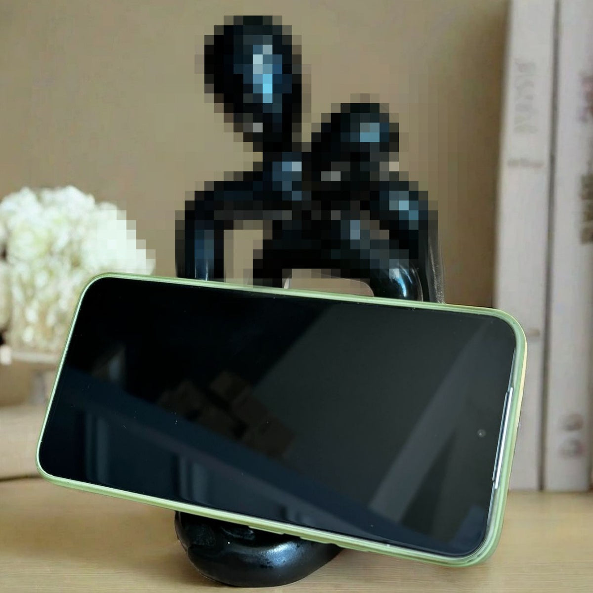 Artistic Abstract Phone Holder Homeandso
