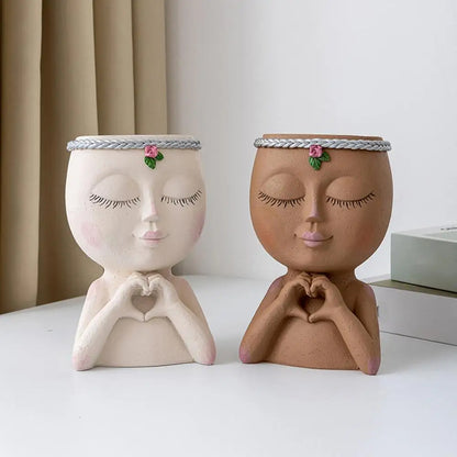 Heart-Shaped Love Figurine Homeandso