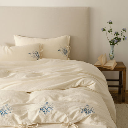 Decorative Decorative Bedding Set Homeandso
