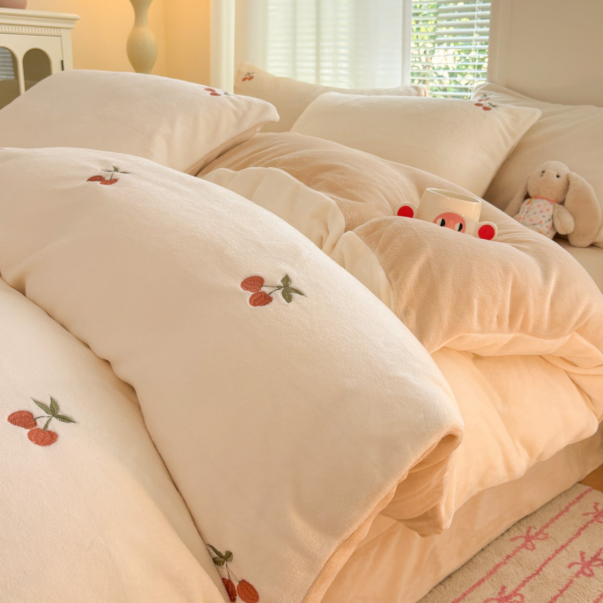 Luxurious Plush Duvet Set Homeandso