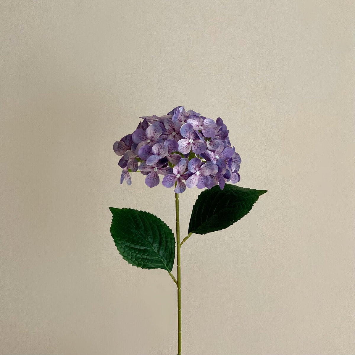 Lifelike Decorative Hydrangea Stem