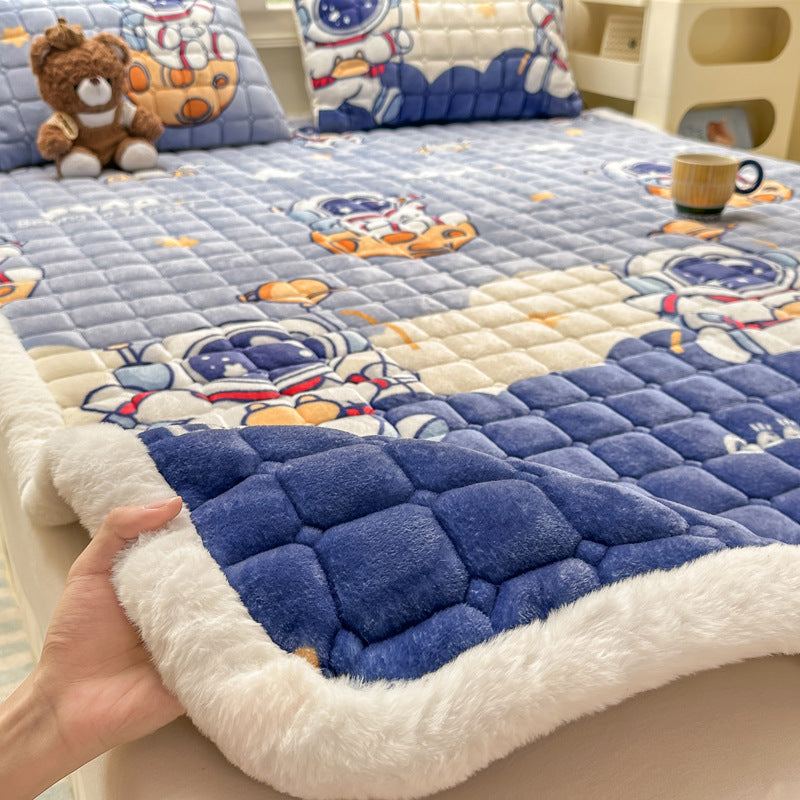 Plush Cartoon-Themed Blanket Homeandso