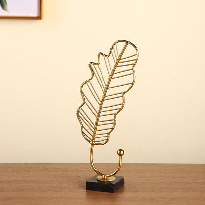 Leaf-Shaped Decorative Metal Stand Homeandso