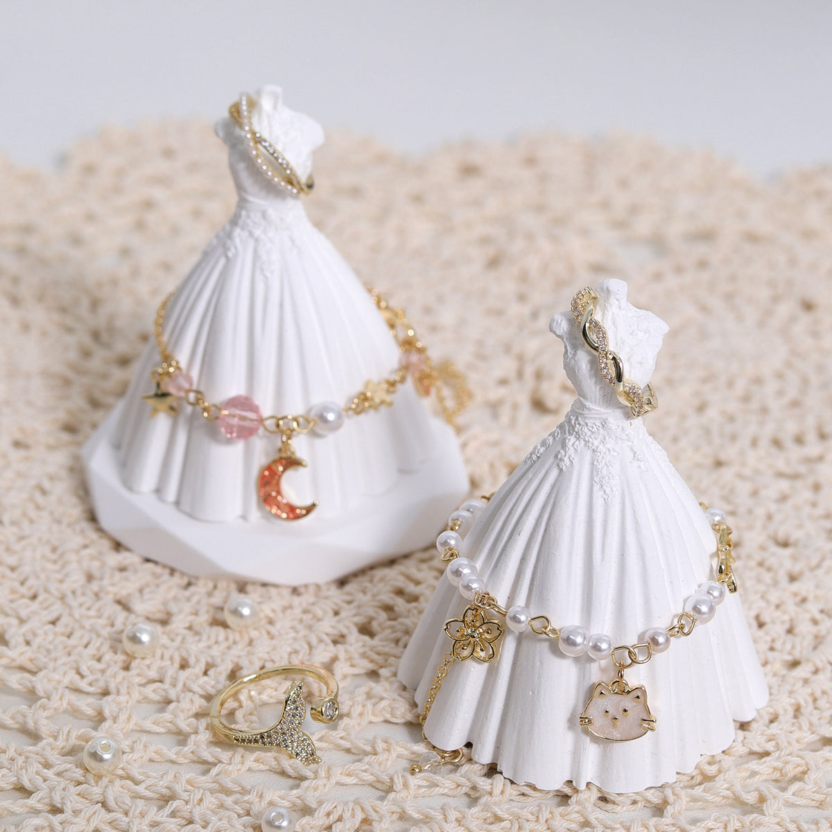 Decorative Figurine Homeandso