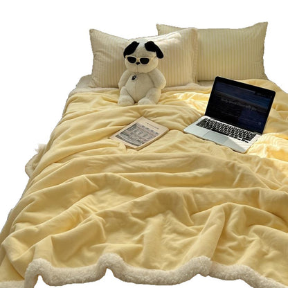 Fluffy Sherpa-Fleece Blanket