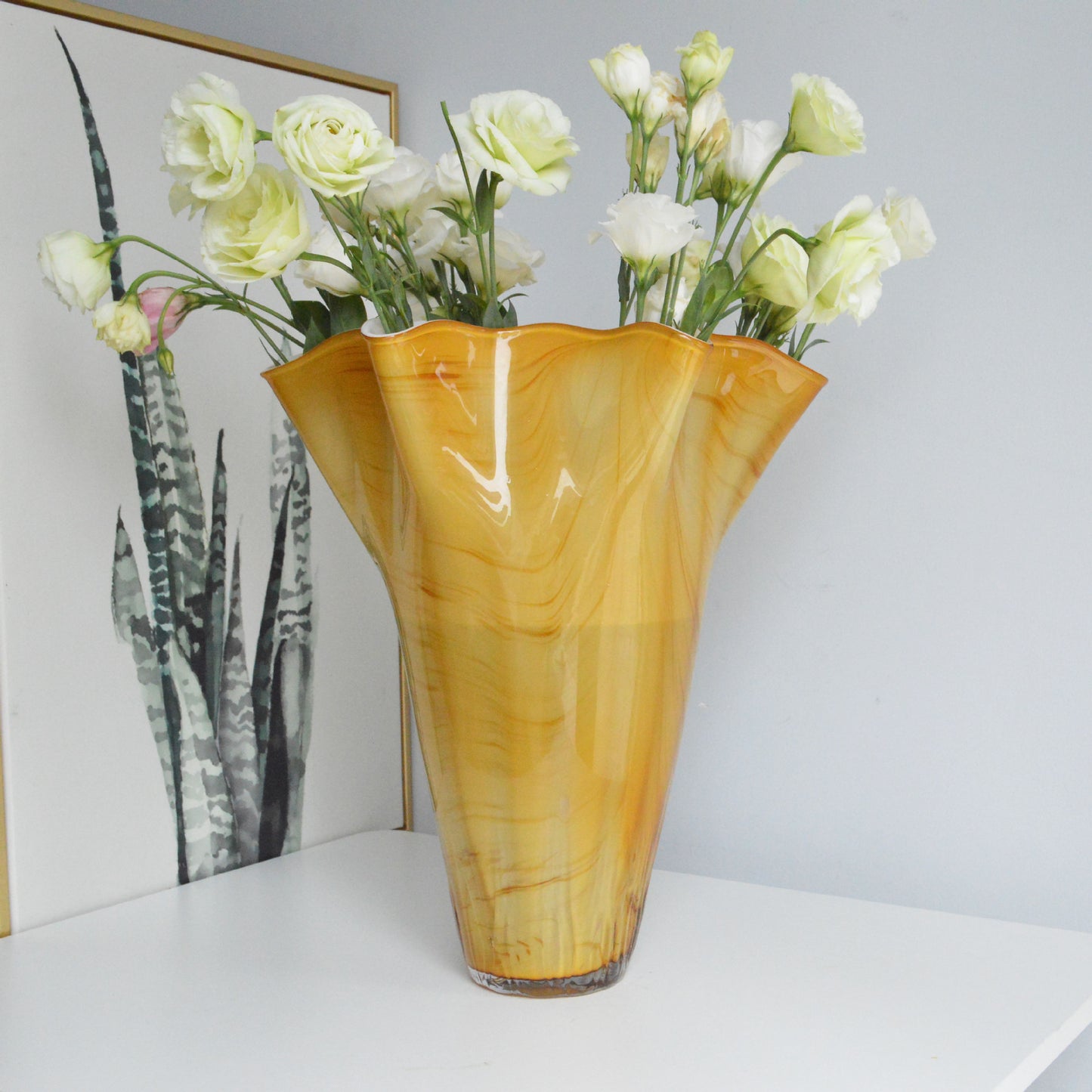 Artistic Glass Centerpiece Homeandso