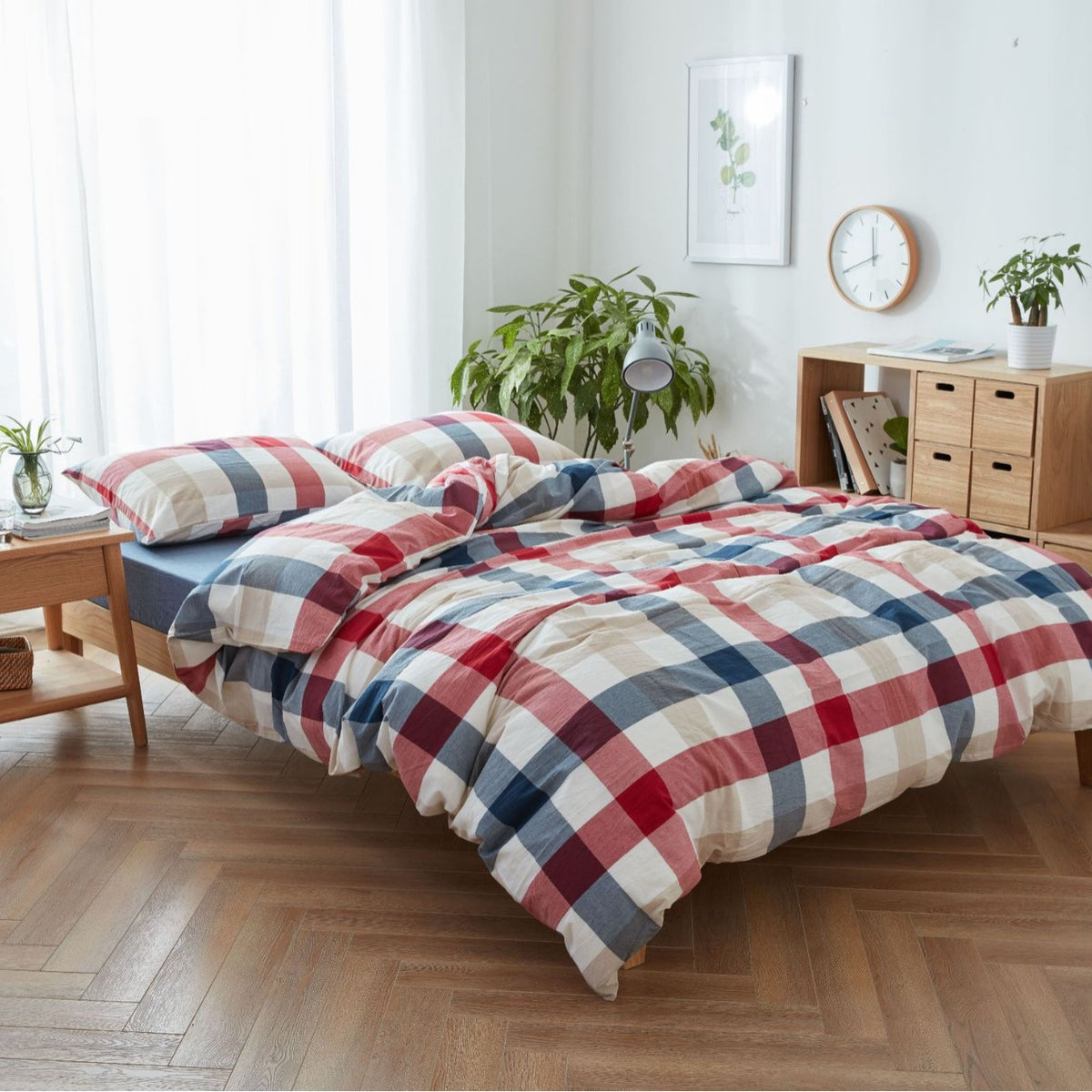 Decorative Modern Grid Pattern Bedding Set Homeandso