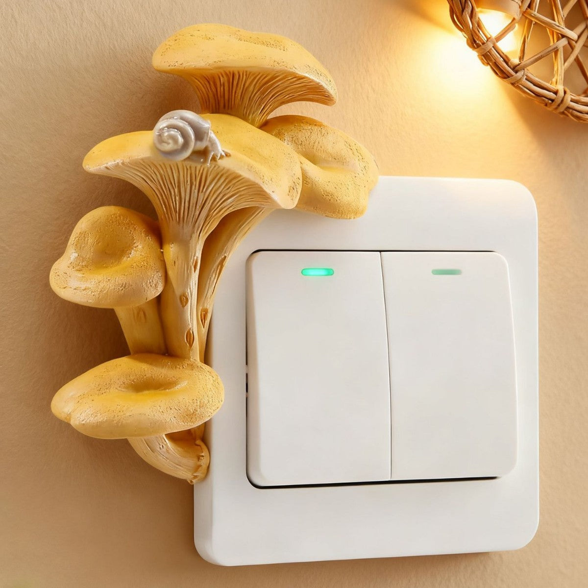 Decorative Mushroom-Shaped Phone Holder Homeandso