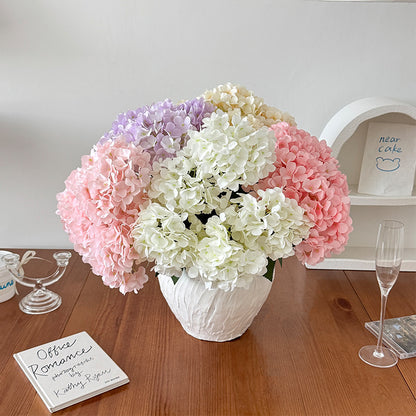 Lifelike Hydrangea Floral Stem