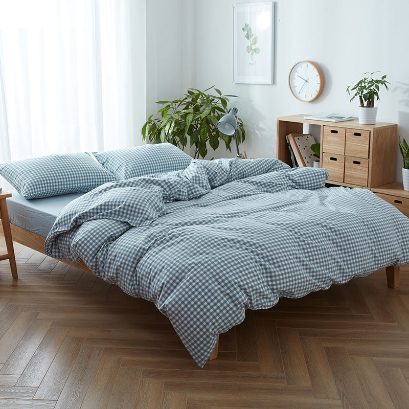 Decorative Modern Grid Pattern Bedding Set Homeandso
