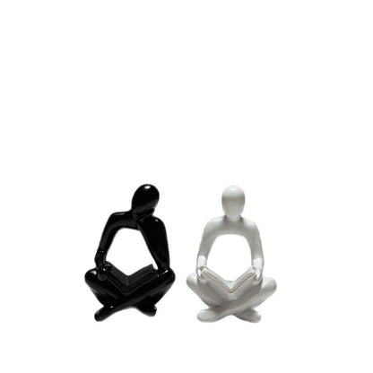 Readying Pose Decorative Figurine Homeandso