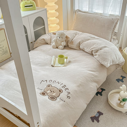 Plush Cartoon Bear Bedding Set