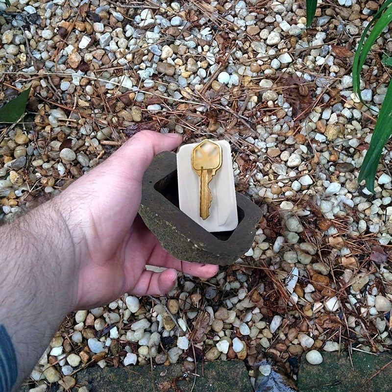 Decorative Rock-Shaped Phone Holder Homeandso