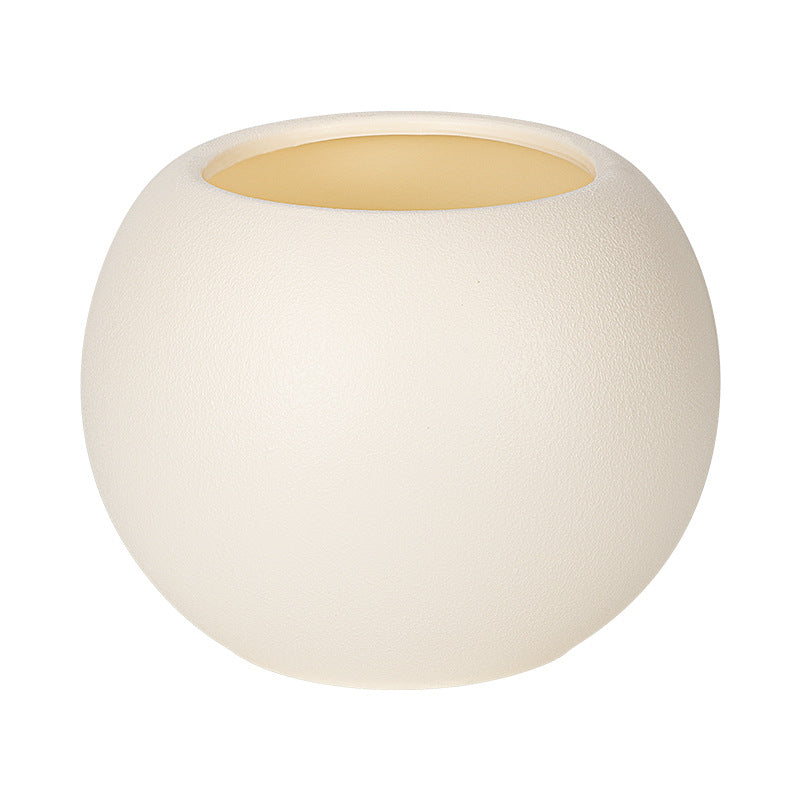 Elegant Curved Ceramic Planter Homeandso