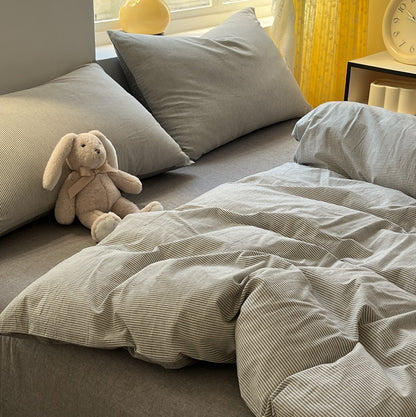 Decorative Comforting Striped Bed Linen Set Homeandso
