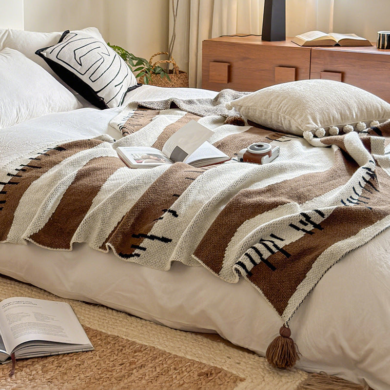 Artistic Patterned Throw Blanket