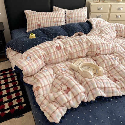 Soft Textured Bedspread Set