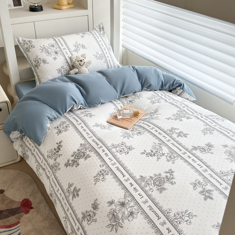 Playful Bow-Patterned Bedding Set Homeandso